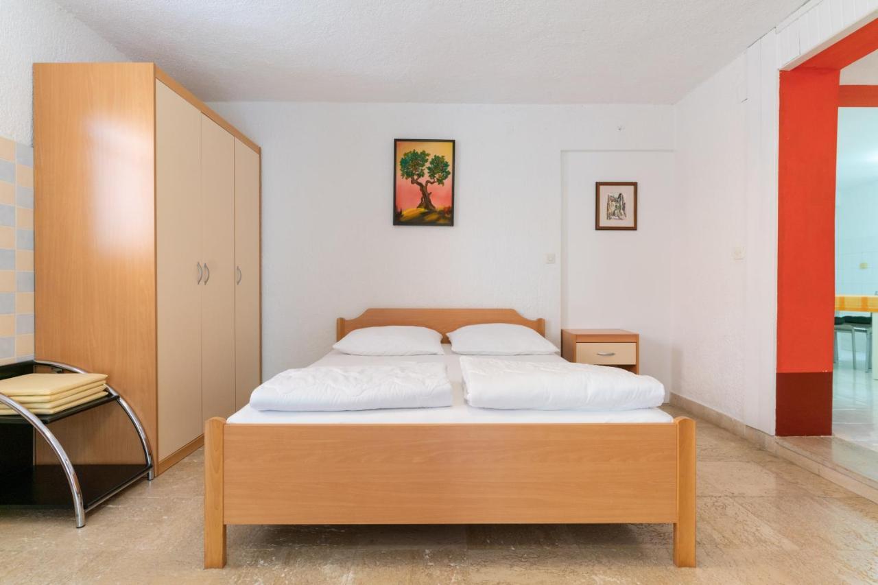 Apartment Milka Ρόβινι Εξωτερικό φωτογραφία